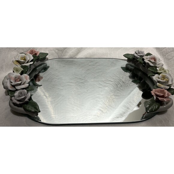 Vintage Vanity Mirror With Flowers - Capodimonte - Picture 1 of 11
